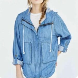 Urban Outfitters BDG Anorak Blue Chambray Hooded Jacket